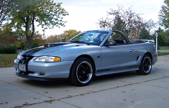 gray convertible mustang