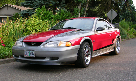 1996-laser-red-gunmetal-gray-mustang-gt-coupe-01.jpg