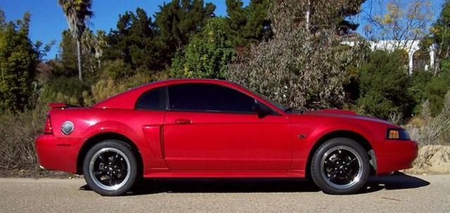 Mustang Coupe 2005