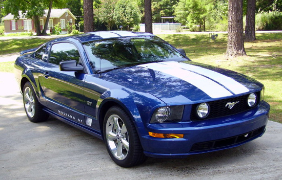 Vista Blue Mustang