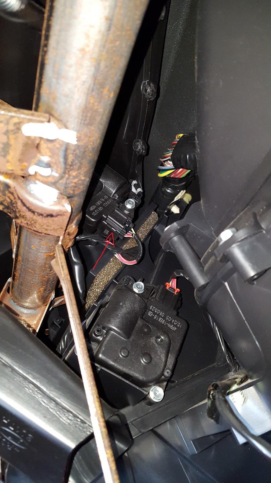 How To Install an HVAC Blend Door Actuator Defrost on your 2005