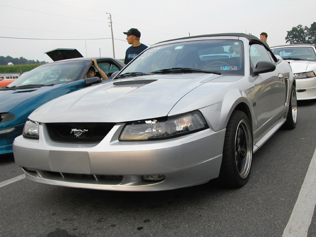 Silver 2000 Mustang GT Convertible