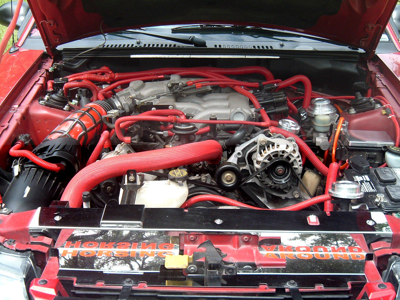 V6 Mustang