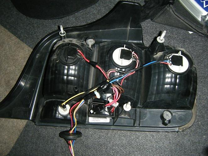 raxiom-sequential-tail-light-kit-plug-in-05-09-all