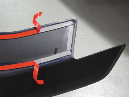 rtr-aluminum-rear-spoiler-black-install
