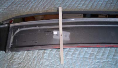 mustang-gt500-style-rear-spoiler-pre-painted-05-09