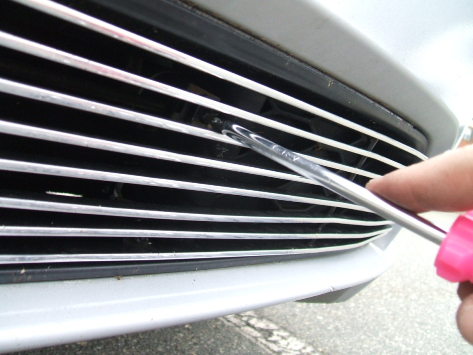 polished-billet-grille-05-09-gt