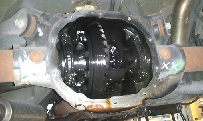 auburn-hp-series-limit-slip-differential-28-spline-7.5in-79-85-v8-86-10-v6