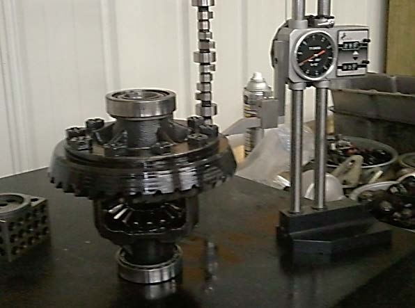 auburn-hp-series-limit-slip-differential-28-spline-7.5in-79-85-v8-86-10-v6