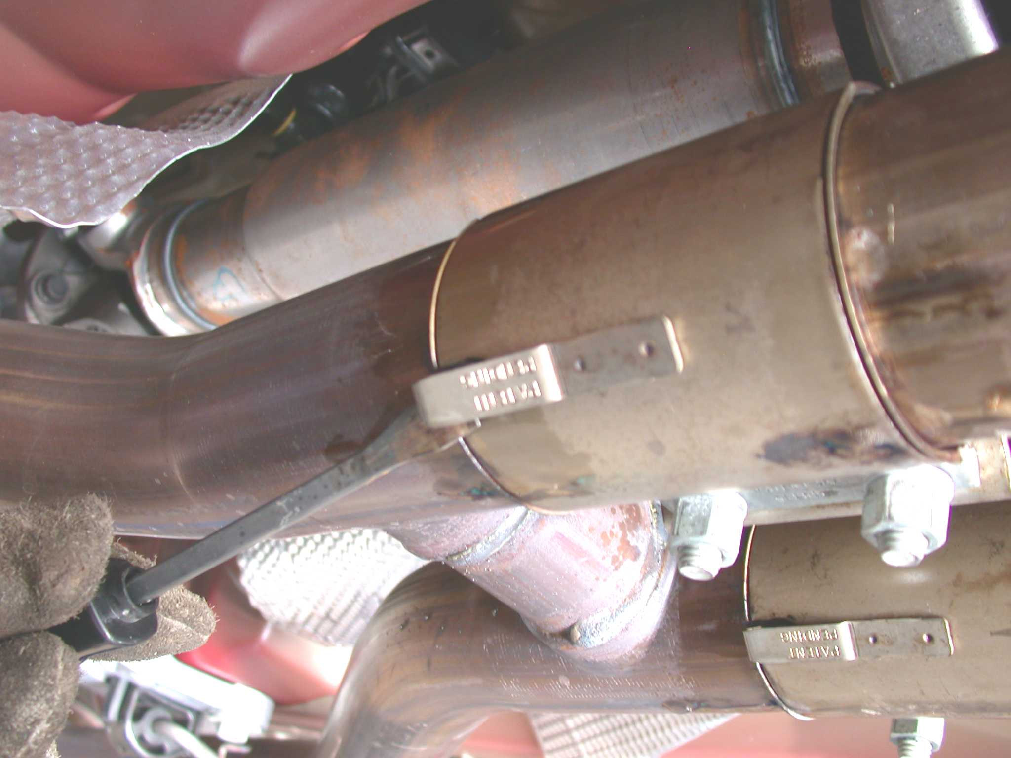 borla-touring-axle-back-exhaust-05-09-gt