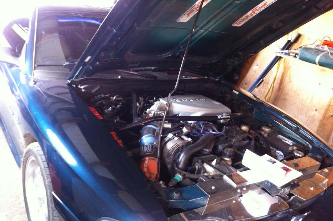 mmd-bolt-on-hood-strut-kit-chrome-94-98-all