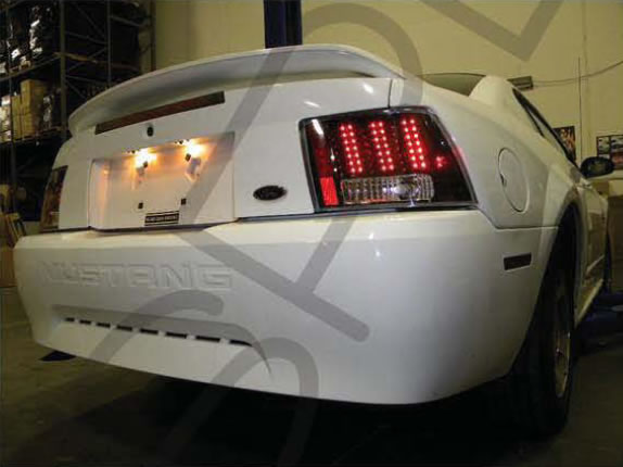 chrome-3-light-led-tail-lights-99-04-gt-v6-mach-1