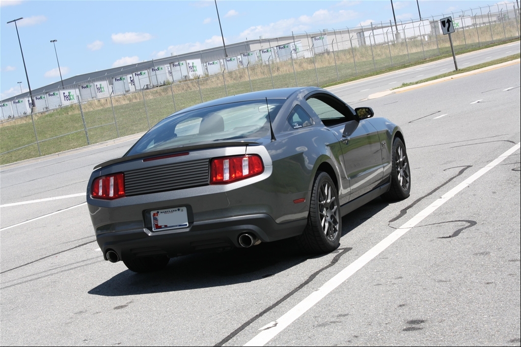 raxiom-smoked-aero-tail-lights-10-12-all