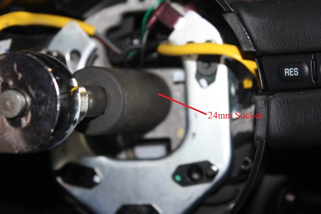 ford-racing-gt500-steering-wheel-05-09-all