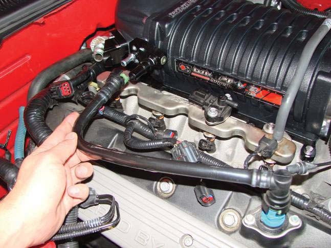 ford-racing-whipple-supercharger-upgrade-kit-750hp-07-10-gt500