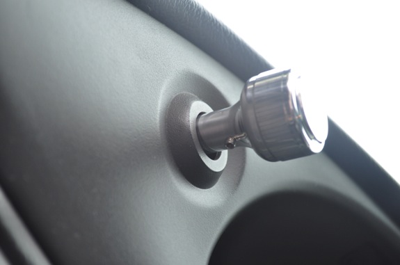 polished-billet-headlight-knob-94-04-all