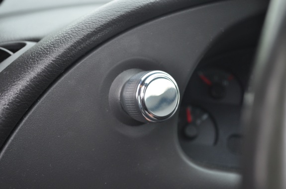 polished-billet-headlight-knob-94-04-all