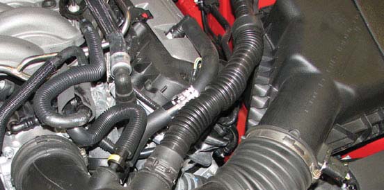 edelbrock-e-force-supercharger-kit-11-12-gt