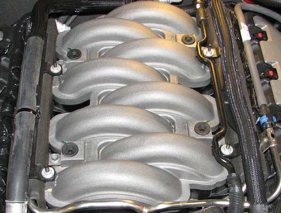 edelbrock-e-force-supercharger-kit-11-12-gt
