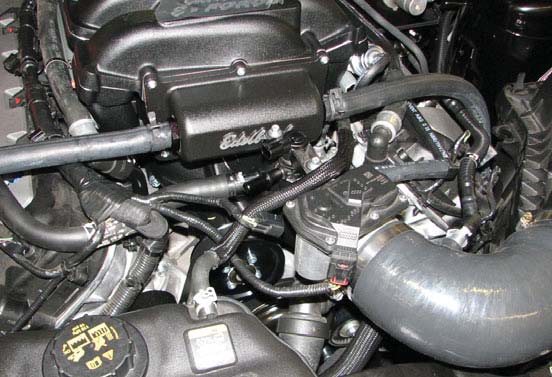 edelbrock-e-force-supercharger-kit-11-12-gt