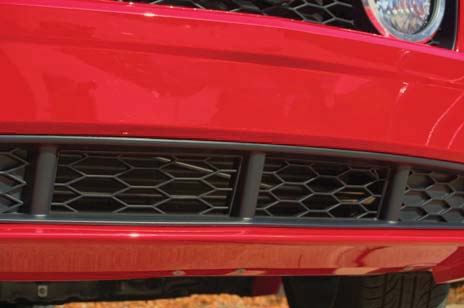 shr-gt-lower-grille-inserts-05-09-gt