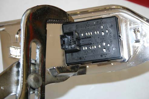 shr-chrome-window-switch-plate-convertible-05-09-all