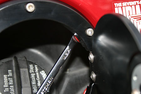 shr-chrome-fuel-door-gt-logo-94-04-all