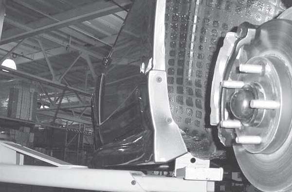 roush-side-skirt-lh-unpainted-99-04-all