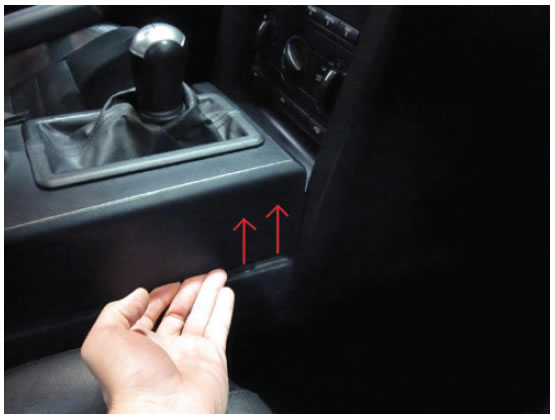 center-console-trim-kit-pre-painted-05-09-all