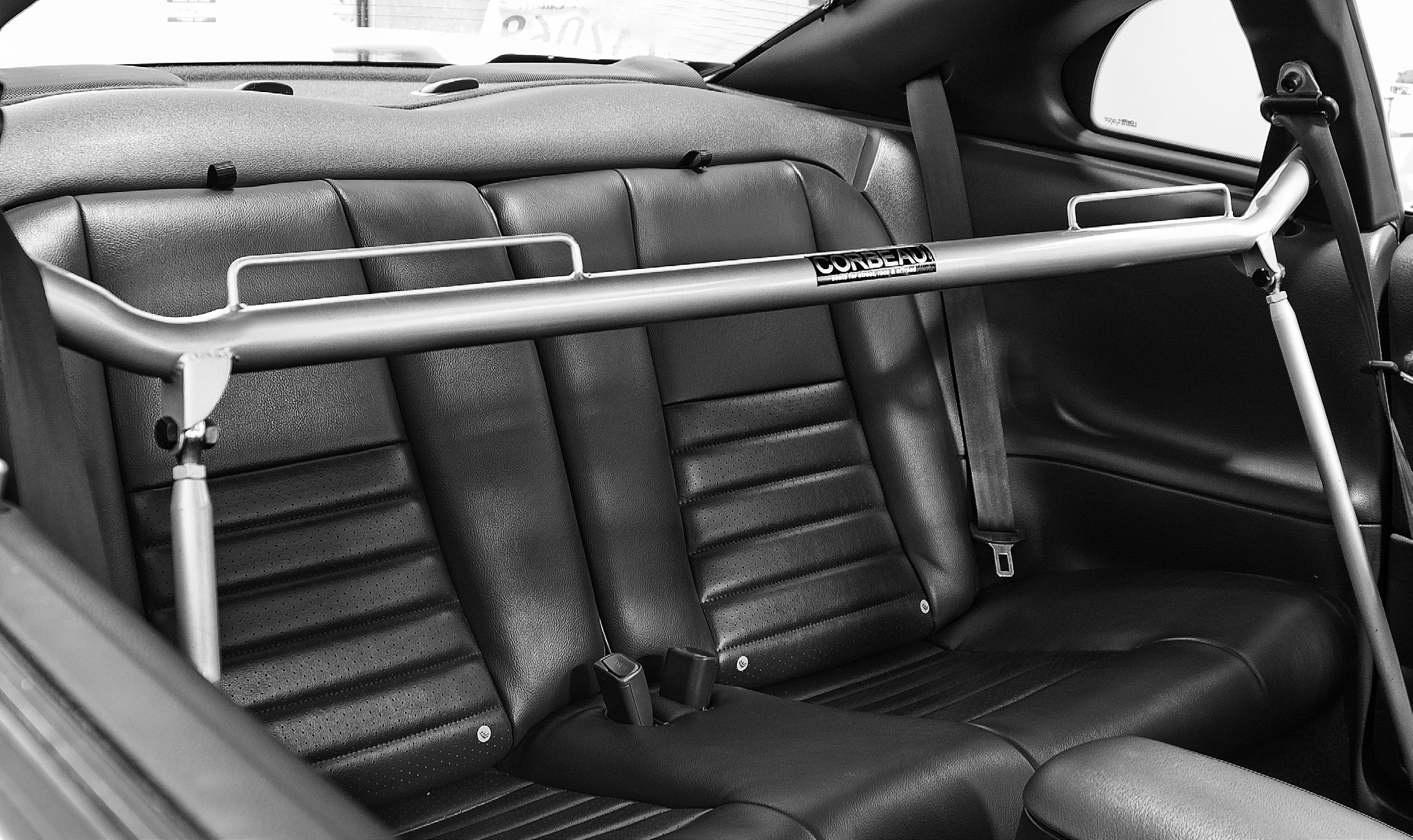 corbeau-mustang-seat-belt-harness-bar-79-93-all