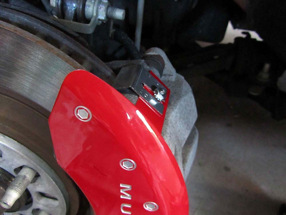 mgp-red-caliper-covers-w-cobra-logo-front-rear-05-10-gt-v6
