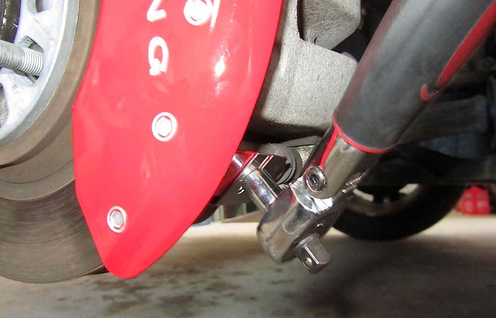 mgp-red-caliper-covers-w-cobra-logo-front-rear-05-10-gt-v6