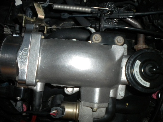 C&L Upper Intake Plenum (96-04 GT) - 03