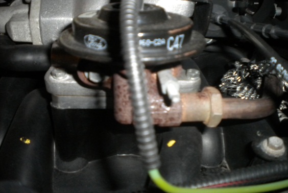 C&L Upper Intake Plenum (96-04 GT) - 04