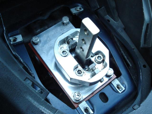 shifter-base-handle-gasket-t5-t45-tr3650-82-04-v8-93-01-cobra-94-04-v6